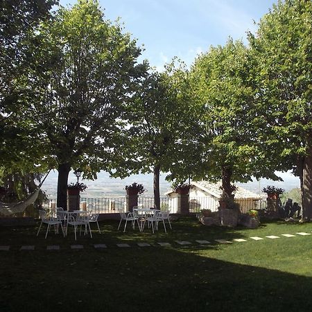 Agriturismo Villa Gabbiano Capodacqua  Extérieur photo